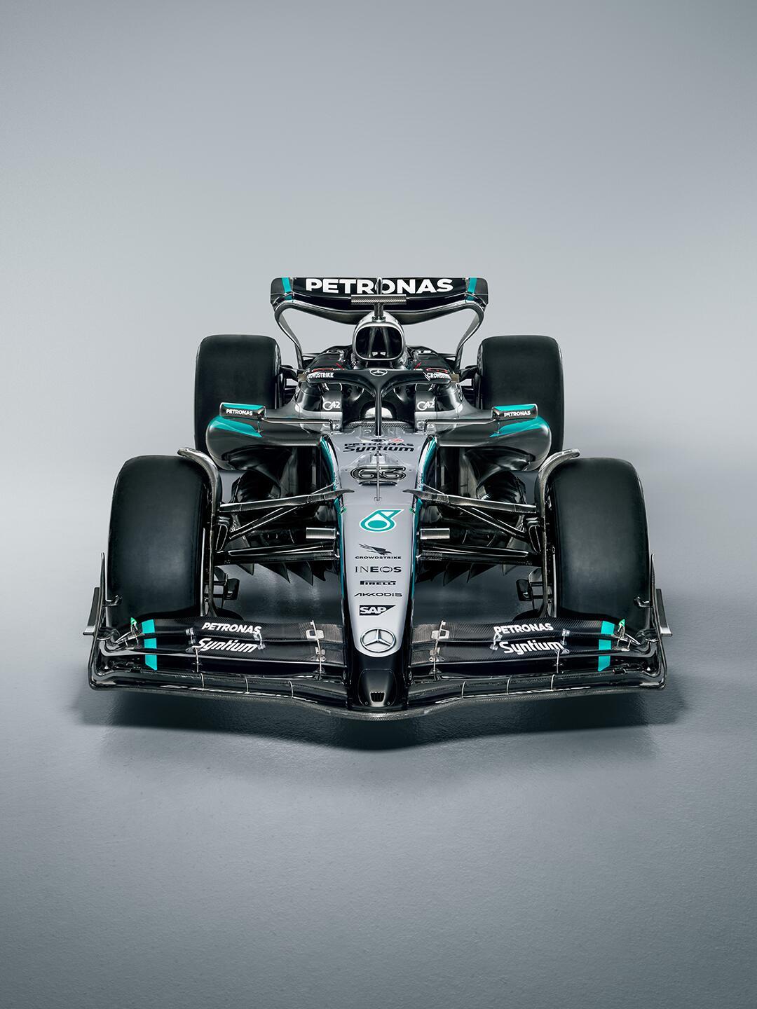 开云体育登录-梅赛德斯鏖战哈斯车队，拉塞尔高光表现