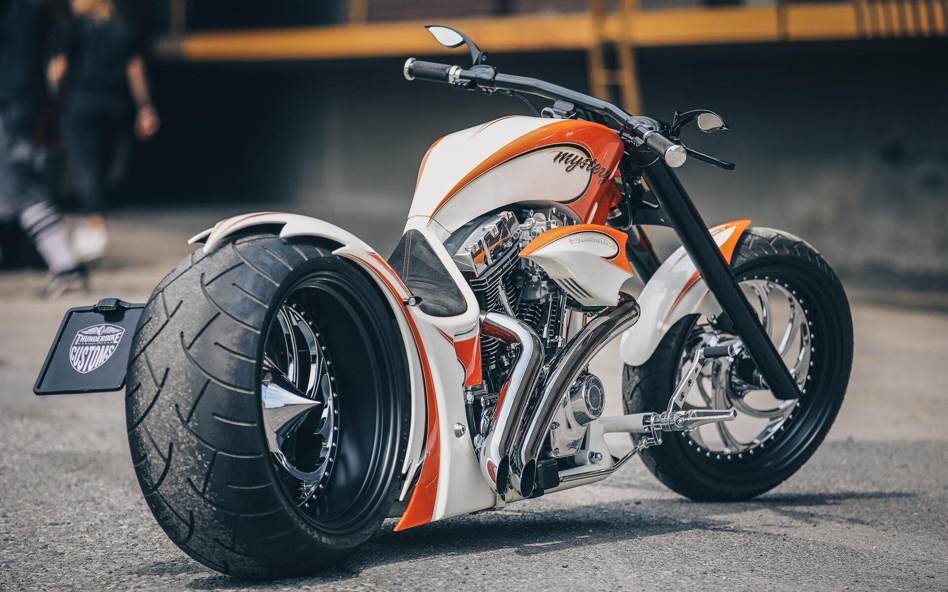 开云体育APP下载-双线战场，皇马欧冠稳如磐石，格纳布里德甲刷新历史